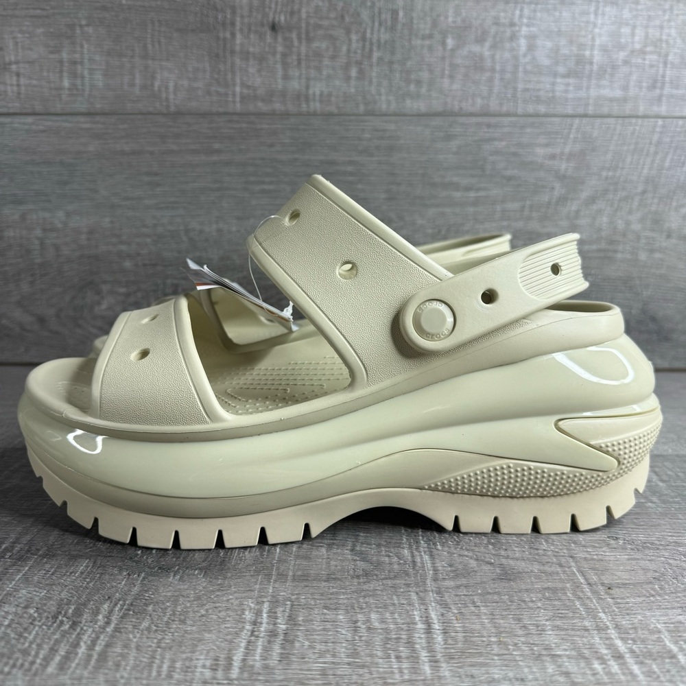 Brand New Crocs Mega Crush Bone Off White Platform chunky Sandals - Size 9 NWT - Picture 2 of 7